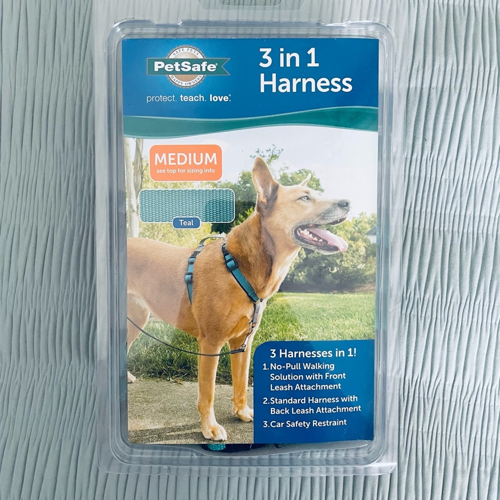 🐶 NIB Pet Safe 3 in 1 Dog Harness in Teal / Medium